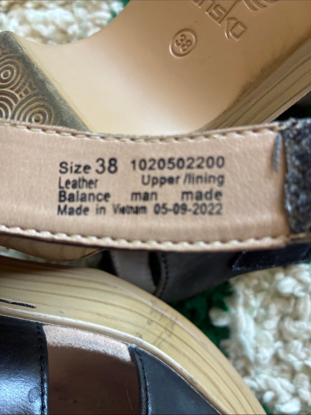 Dansko Women's Black Platform Sandals with Wood-Effect Heel - Picture 7 of 7
